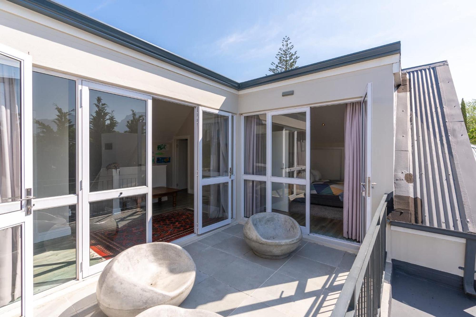 4 Bedroom Haven In Chelsea Village Cape Town