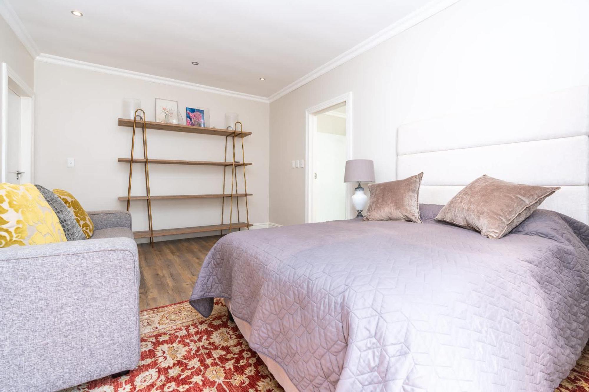 Holiday home 4 Bedroom Haven In Chelsea Village *